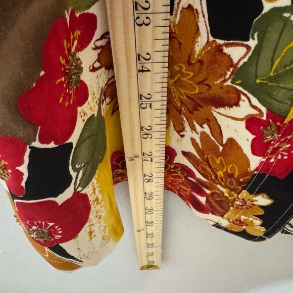 Chico’s Design Silk Blouse Size 3 (XL)Vintage Floral Embellished Shirt Boho - Picture 8 of 11